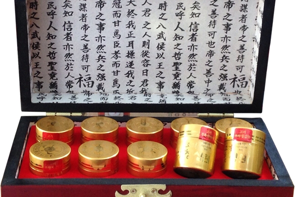 Ngưu Hoàng Thanh Tâm Hộp Gỗ 10 Viên